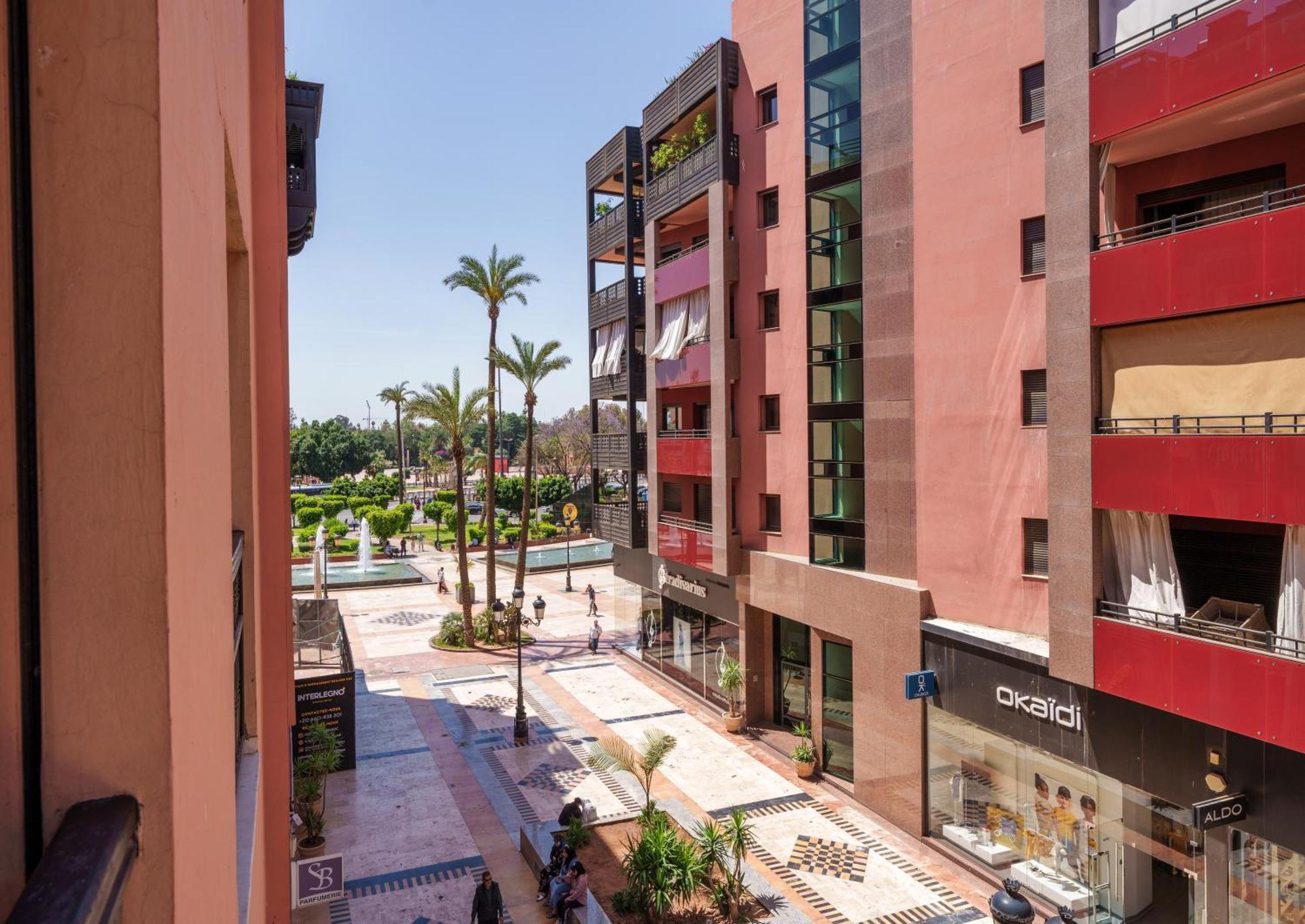 Appartement Chic Gueliz Plaza Avec Vue Marrakesh Exterior photo